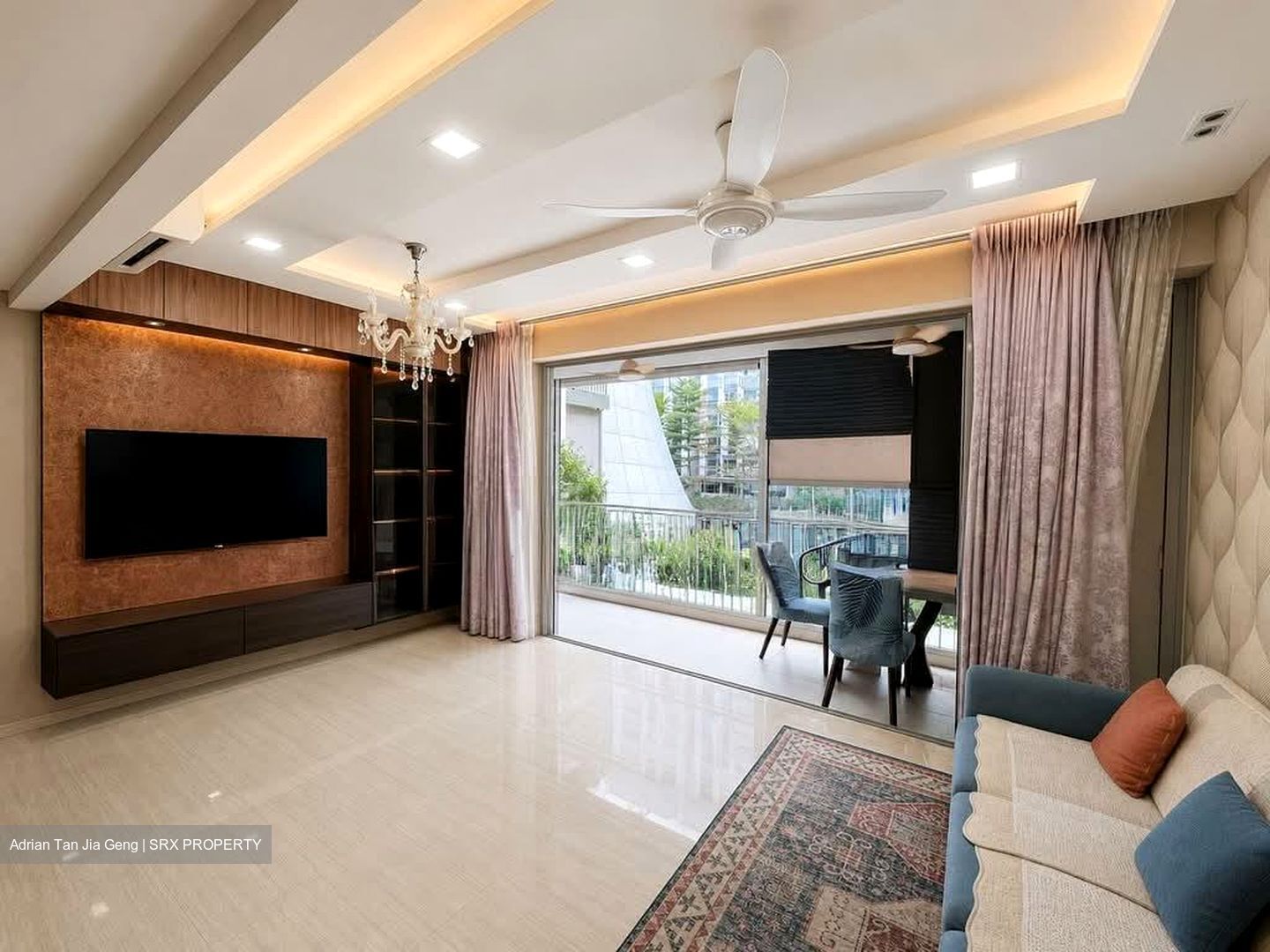 Flo Residence (D19), Condominium #571811321